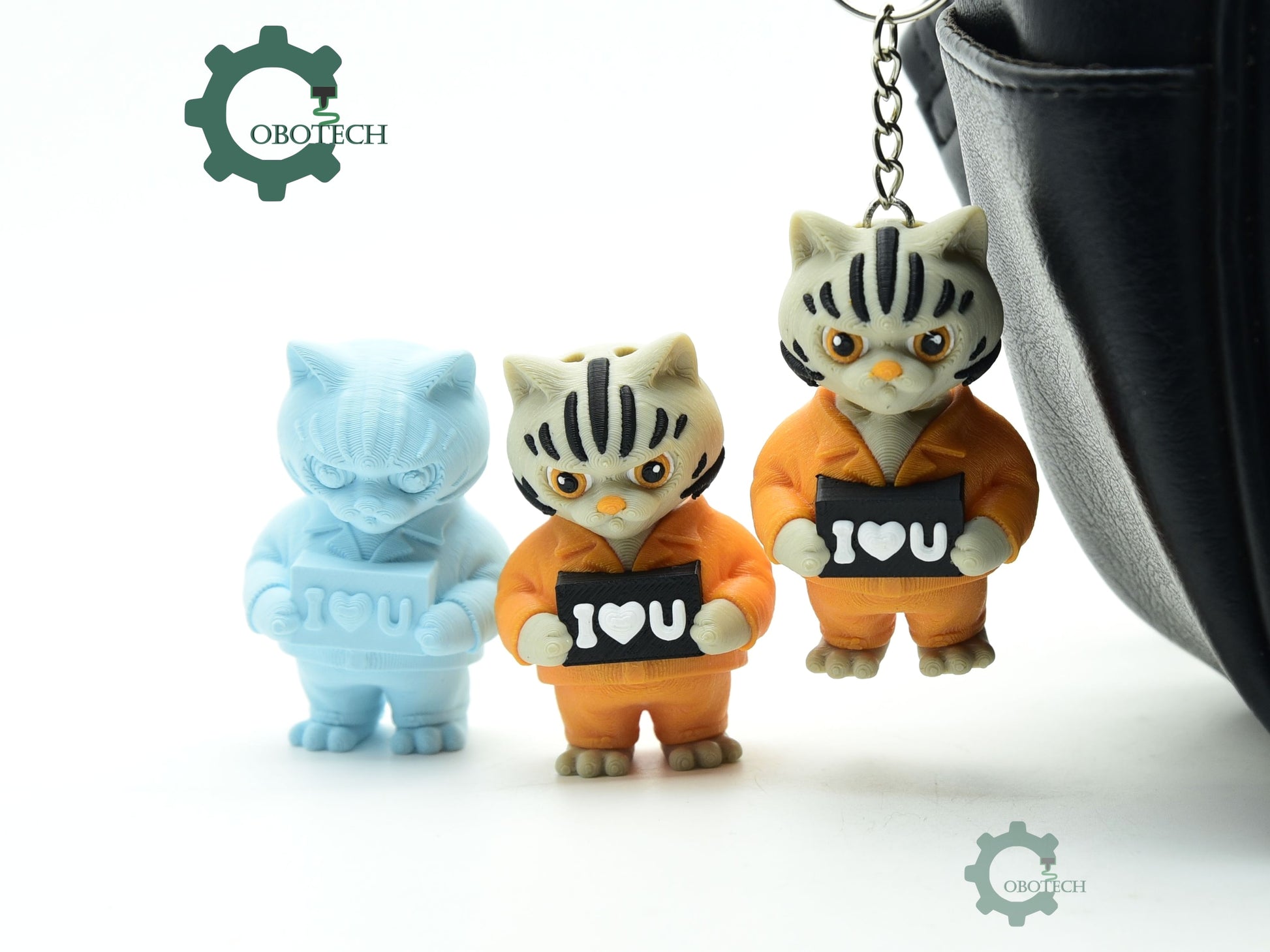 Cobotech-I Heart You Cat Articulated Keychain_03.jpg