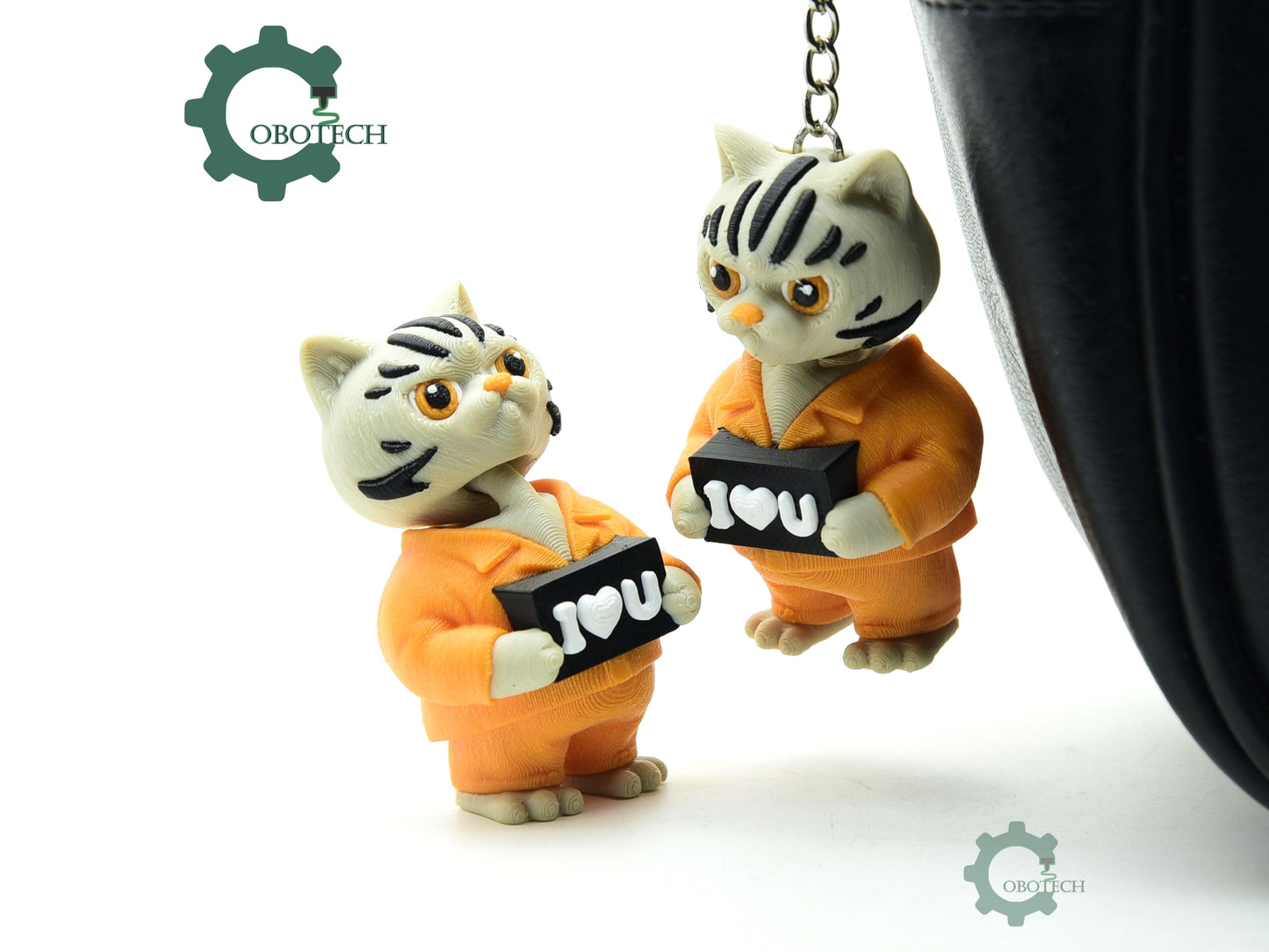 Cobotech-I Heart You Cat Articulated Keychain_04.jpg
