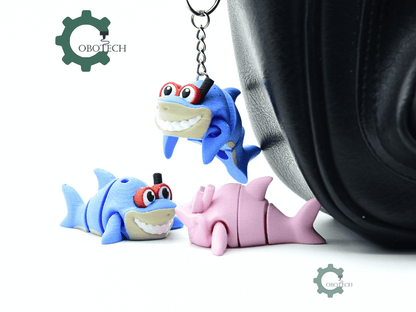 Cobotech-Playful Shark Diver Articulated Keychain_04.png