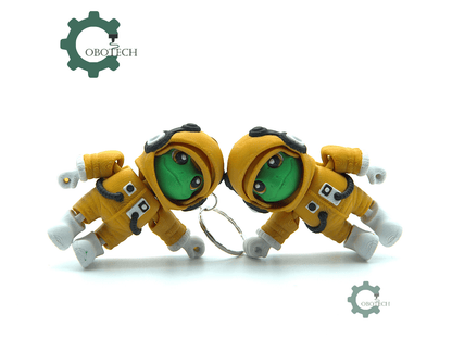 Cobotech-Cosmic Astronaut Frog Articulated Keychain_09.png