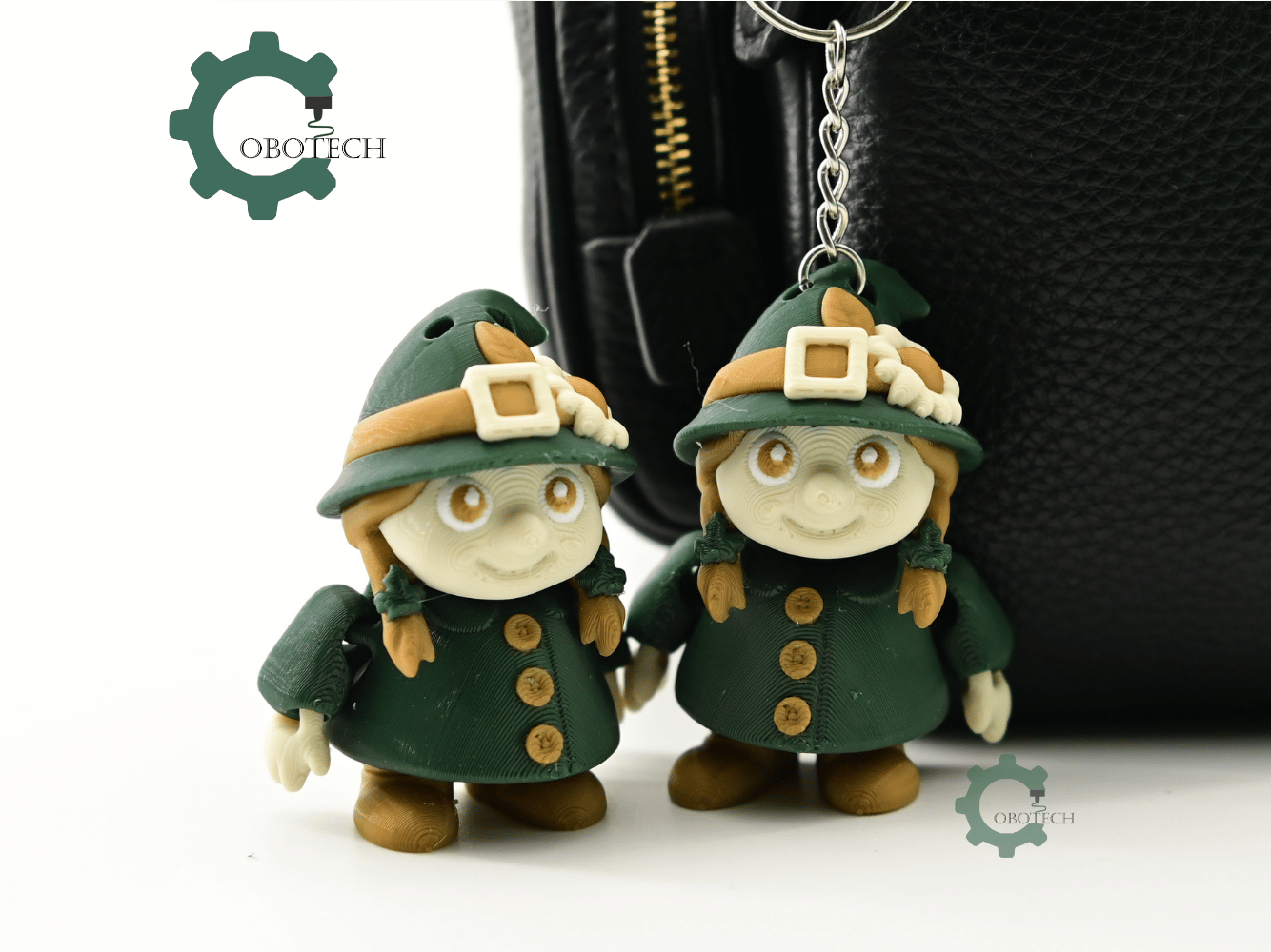 Cobotech-Autumn Female Gnome Articulated Keychain_05.png