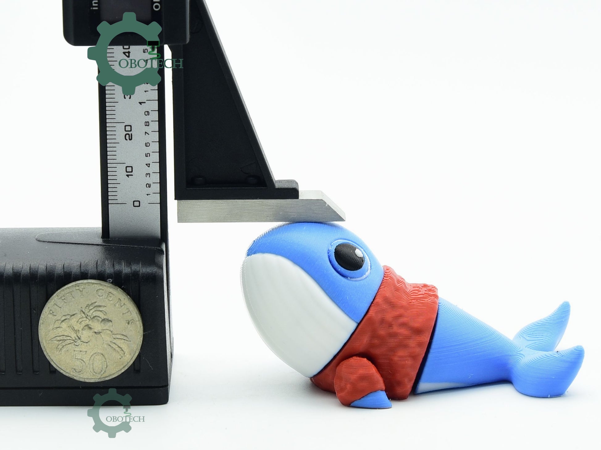 Cobotech-Cozy Sea Whale Articulated Keychain_02.jpg