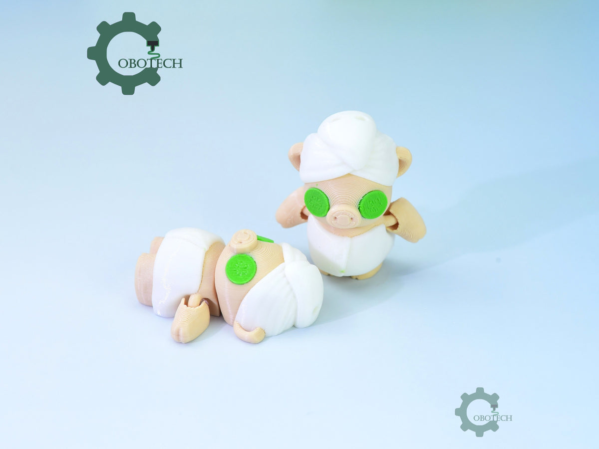 Cobotech-Spa Piglet Articulated Keychain_04.jpg