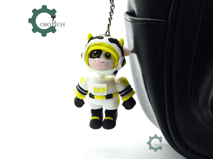 Cobotech-Astronaut Cow Articulated Keychain_06.png