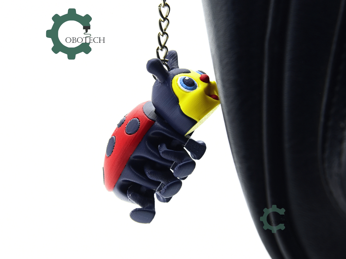Cobotech-Playful Ladybug Buddy Articulated Keychain_06.png