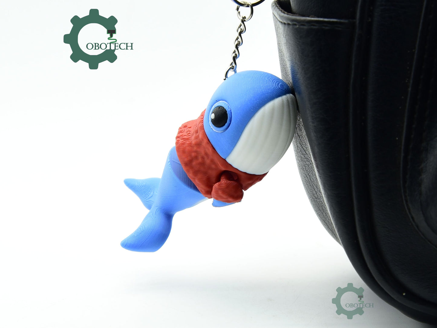 Cobotech-Cozy Sea Whale Articulated Keychain_05.jpg