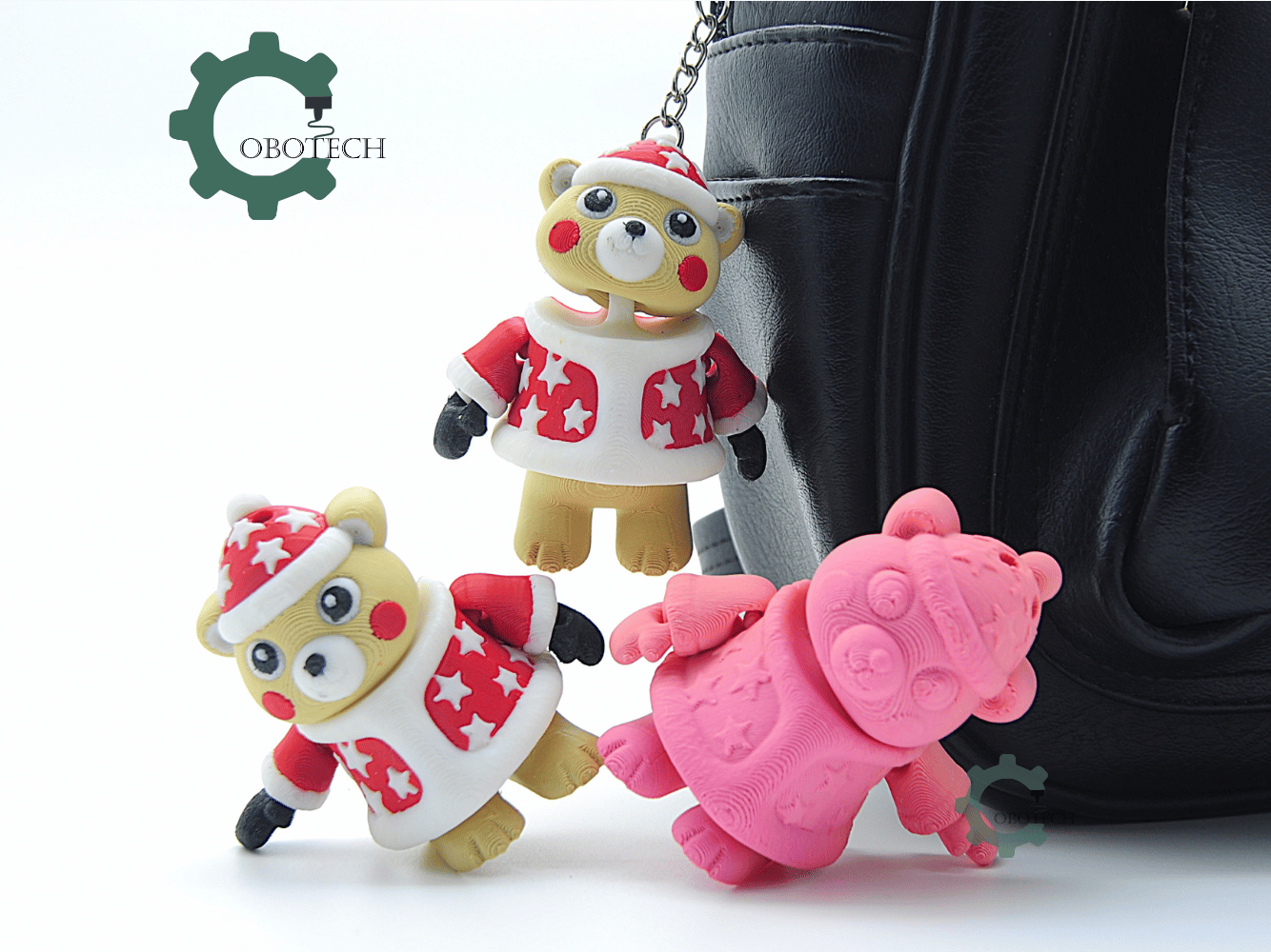 Cobotech-Winter Polar Bear Friend Articulated Keychain_04.png