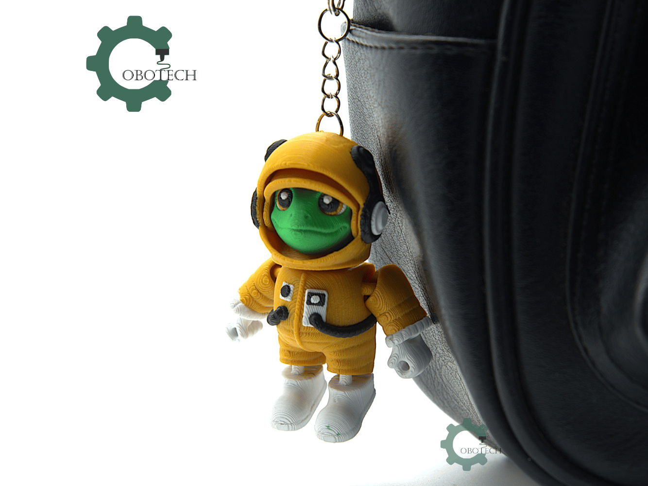 Cobotech-Cosmic Astronaut Frog Articulated Keychain_06.png