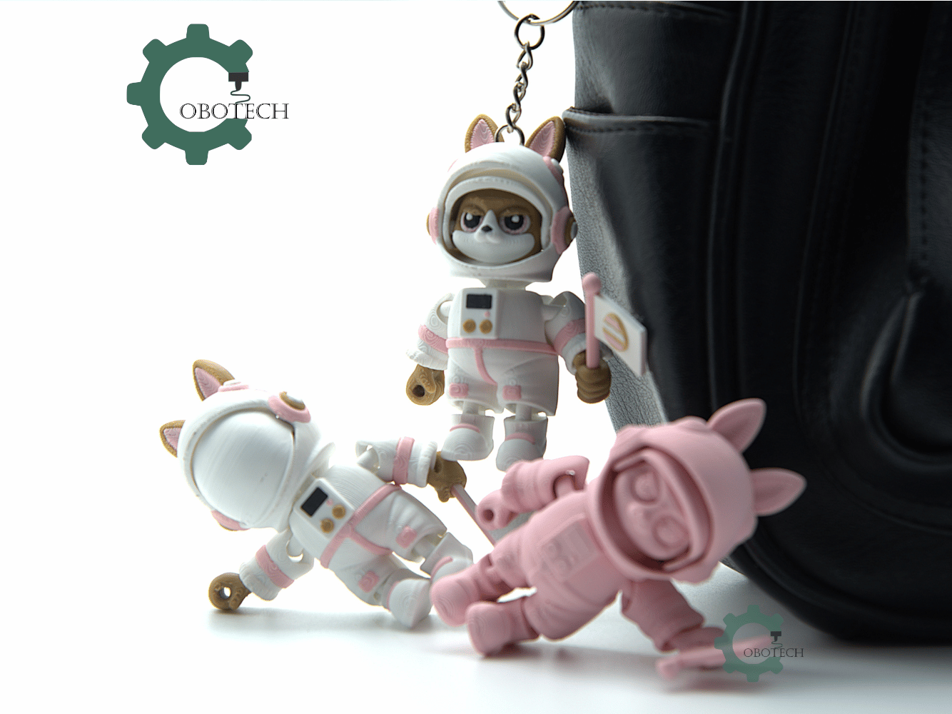 Cobotech-Easter Astronaut Bunny Articulated Keychain_04.png