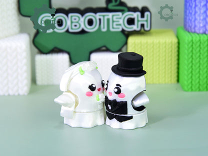 Cobotech-Bride and Groom Ghosts Articulated Keychain_04.jpg