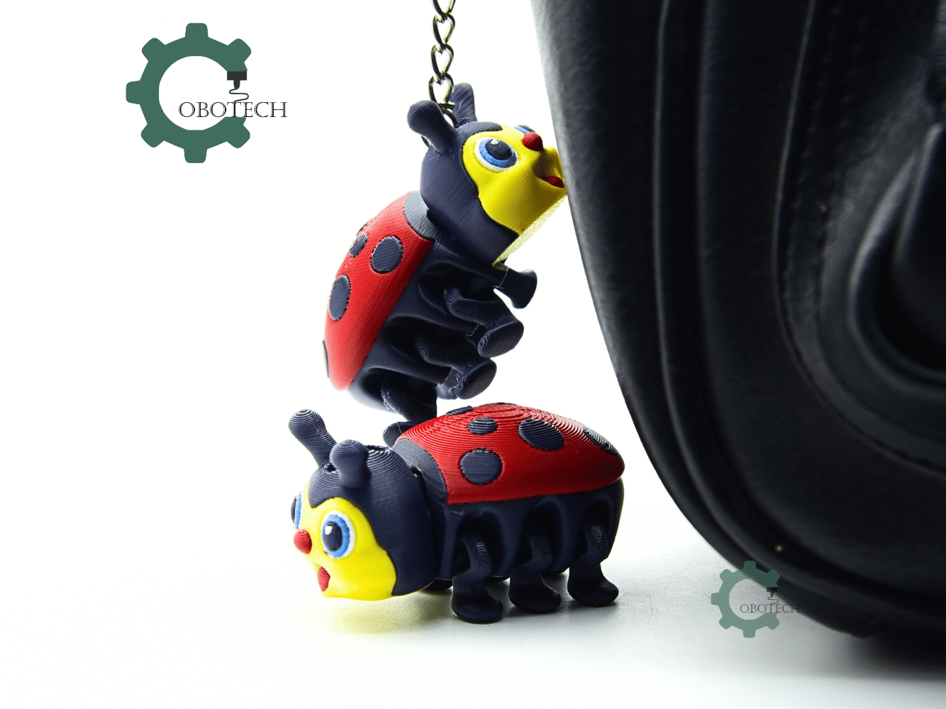 Cobotech-Playful Ladybug Buddy Articulated Keychain_05.png