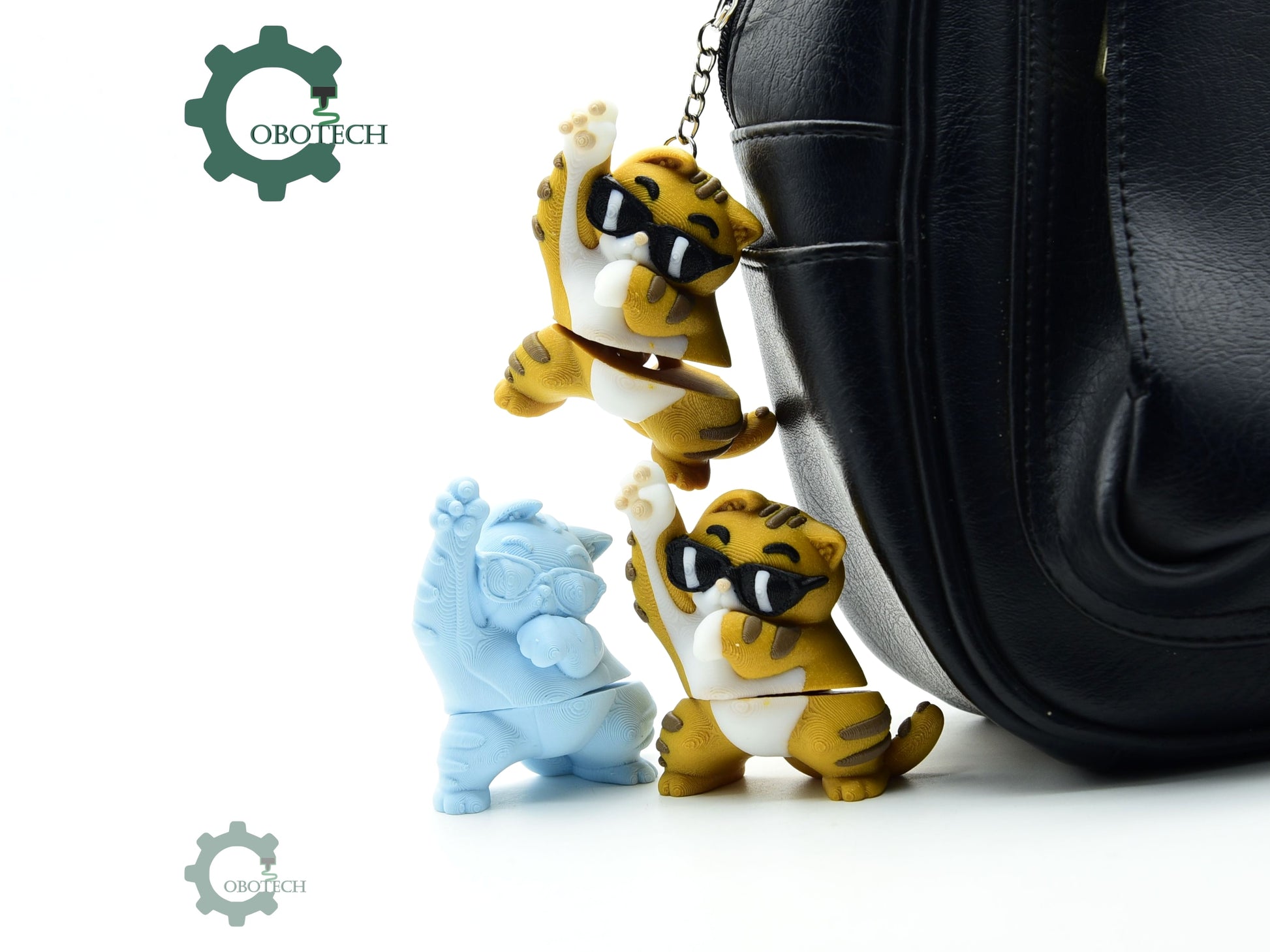 Cobotech-Cool Cat Buddy for Cat Lovers Articulated Keychain_03.jpg