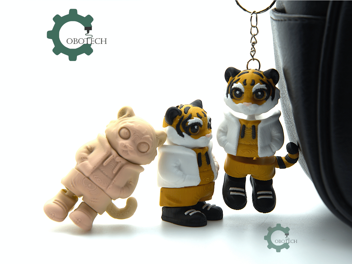 Cobotech-Urban Cozy Tiger Articulated Keychain_04.png