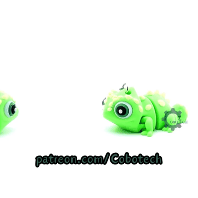 Cobotech-Playful Gecko Duo Articulated Keychain_10.gif