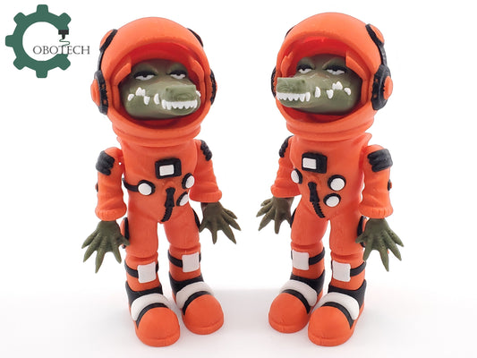 3D Print Articulated Gator Astronaut by Cobotech, Articulated Toys, Desk Decor, Cool Gift