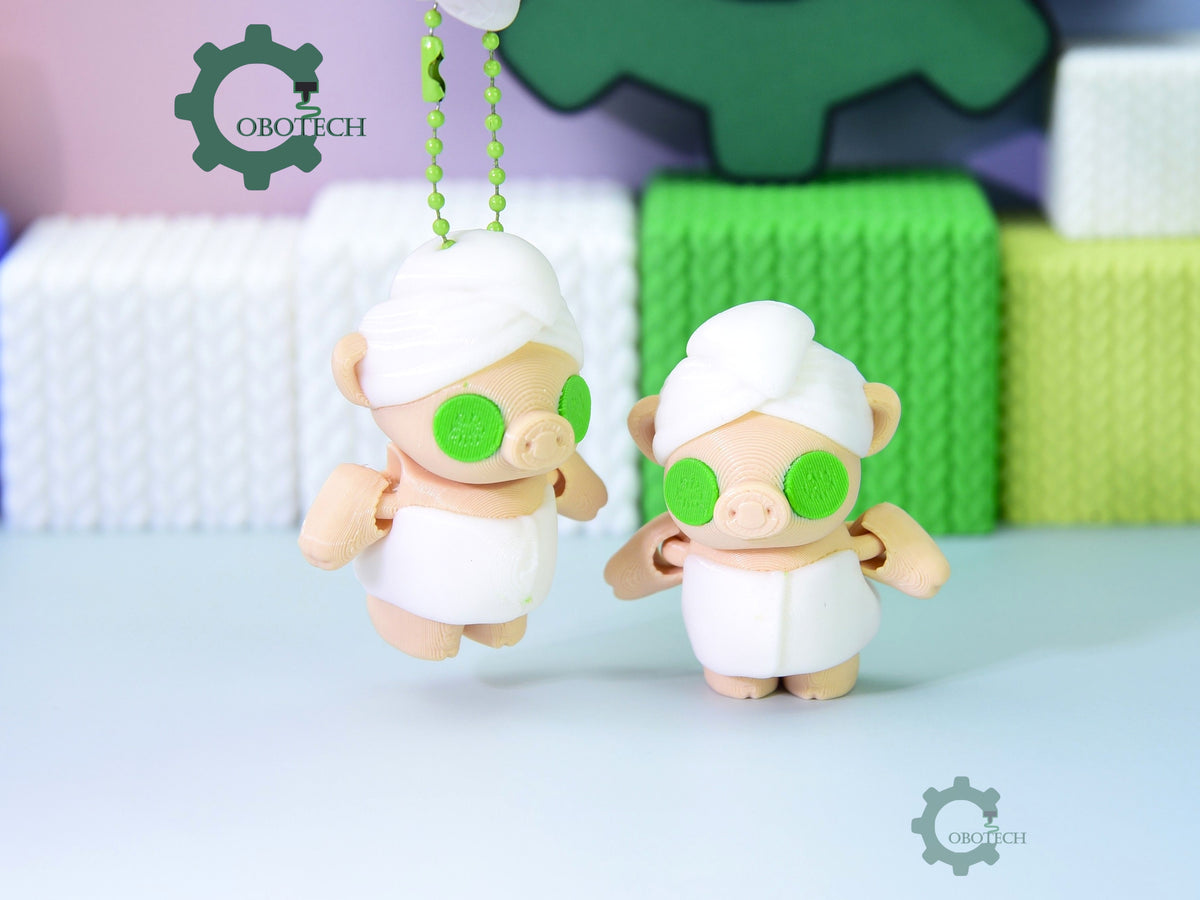 Cobotech-Spa Piglet Articulated Keychain_01.jpg