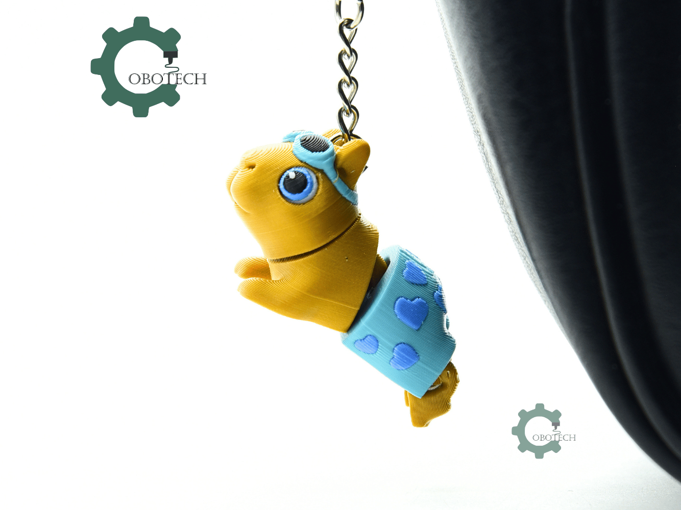 Cobotech-Beach Chill Capybara Articulated Keychain_06.png